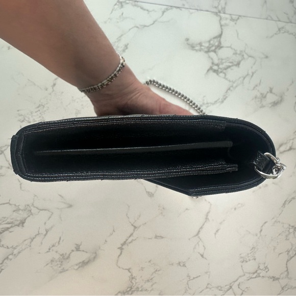 ❗️SOLD❗️Pre-Owned YSL Black Leather Wallet On Chain (Small) - Picture 7 of 8